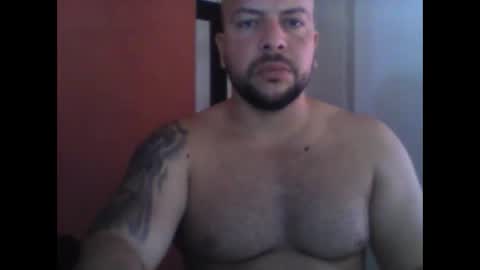 saitamahero1990 online show from October 25, 1:46 pm