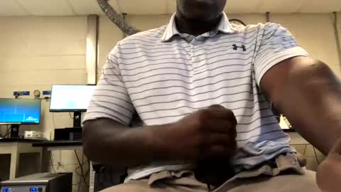 Snapshot of salgozzi chatting on September 21, 3:56 pm Cum Hanks online show from September 21, 3:56 pm