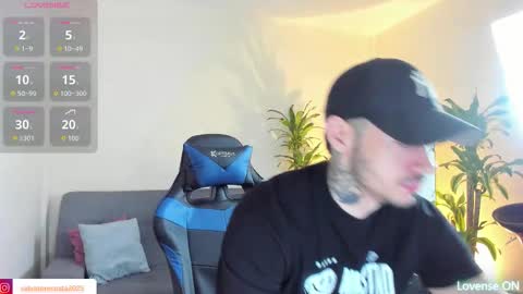 Salvatore online show from November 16, 3:52 am