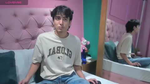 salvatore  online show from December 11, 9:22 pm