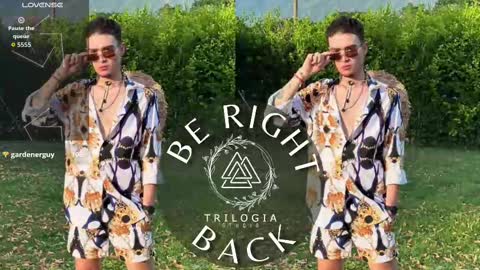 Salvatore  online show from October 11, 1:42 am