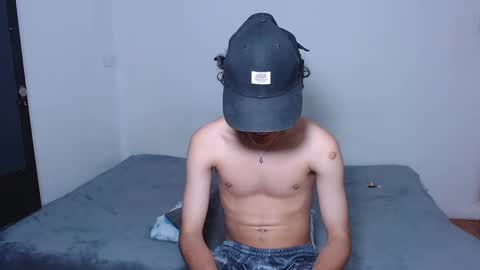 Snapshot of sam__cute chatting on October 28, 6:49 am sam__cute online show from October 28, 6:49 am