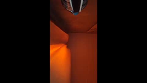 sam_covent online show from May 2, 6:27 am