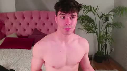 BACK IN 2 WEEKS online show from June 21, 8:25 pm
