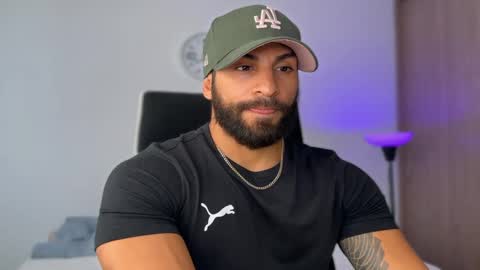 Sam Dornan online show from January 30, 10:20 pm