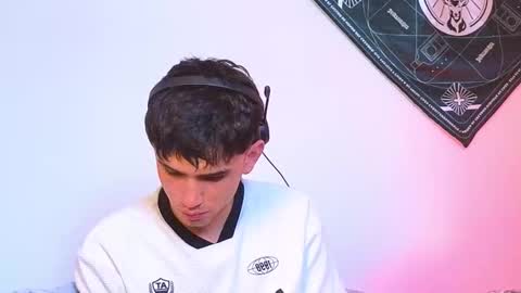 samevansx online show from January 10, 7:39 pm