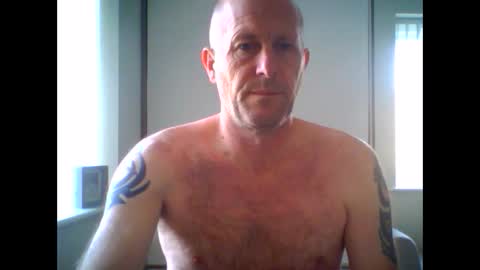 Snapshot of sammyb1821 chatting on December 6, 11:00 am sammyb1821 online show from December 6, 11:00 am