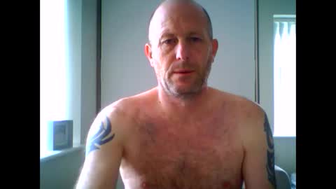 Snapshot of sammyb1821 chatting on December 16, 9:35 am sammyb1821 online show from December 16, 9:35 am