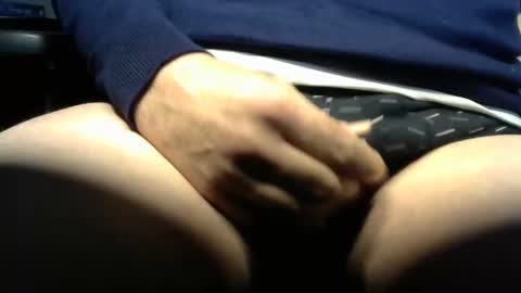 samsoncando1 online show from November 17, 6:38 am