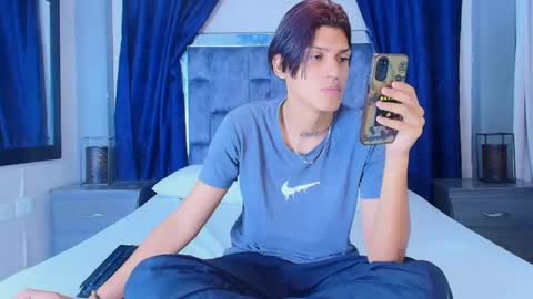 Samuel Sincee online show from January 22, 3:20 am