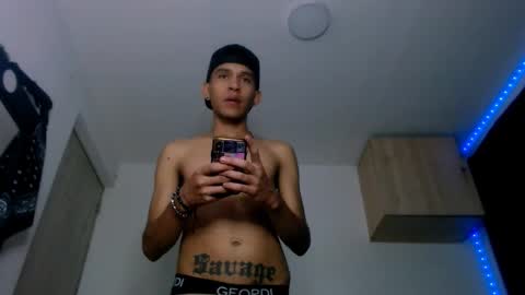 Snapshot of samuel_suarez chatting on March 3, 8:12 am   online show from March 3, 8:12 am