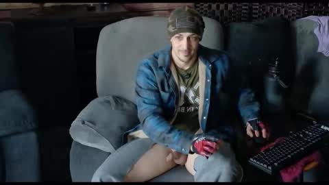 Dicky6969 online show from February 3, 8:36 pm