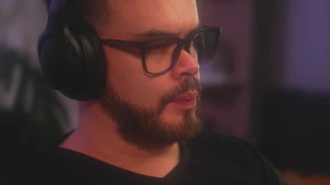 Sanders online show from March 3, 3:14 am