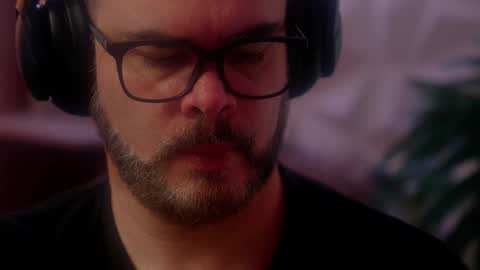 Sanders online show from January 7, 5:51 pm