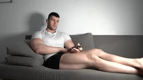 Sandow online show from July 2, 8:15 pm