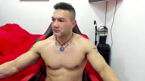 santi_pastori online show from September 10, 7:01 pm