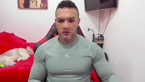 santi_pastori online show from October 6, 6:45 pm