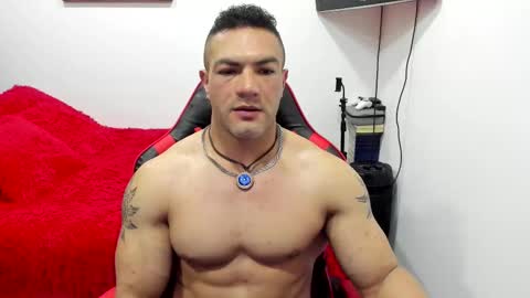 santi_pastori online show from September 9, 6:51 pm