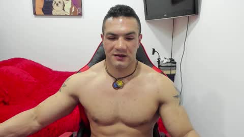 santi_pastori online show from September 30, 6:55 pm