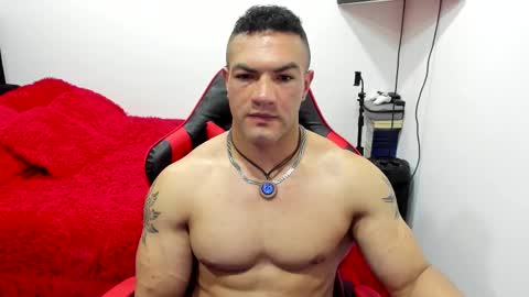 santi_pastori online show from September 8, 6:40 pm