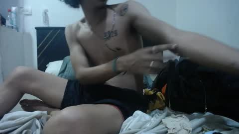 Snapshot of santiagoxxxtreme_ chatting on December 20, 9:11 am Santiago    online show from December 20, 9:11 am