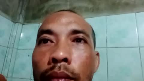 santichai561323 online show from March 9, 9:36 pm