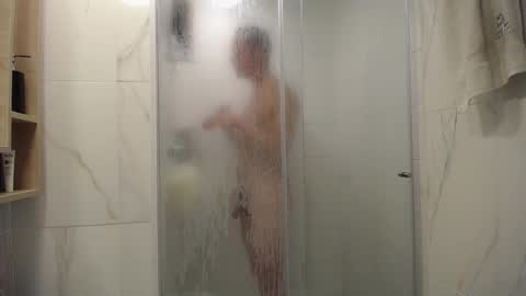 Snapshot of santii_rose chatting on October 17, 1:59 pm Santii online show from October 17, 1:59 pm