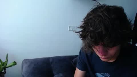 Snapshot of santii_rose chatting on December 13, 12:17 pm Santii online show from December 13, 12:17 pm