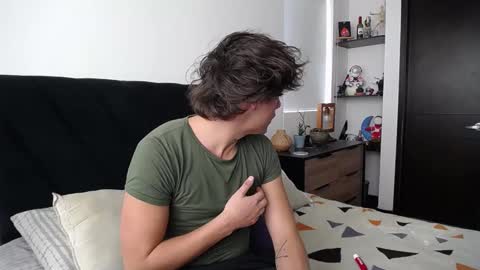 Snapshot of santii_rose chatting on February 20, 6:46 pm Santii online show from February 20, 6:46 pm