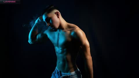 Santiago Seans online show from April 5, 2:02 pm