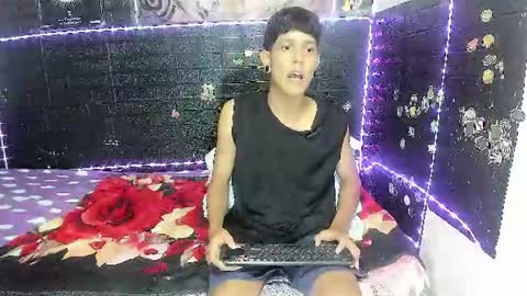 santos online show from June 20, 3:44 am