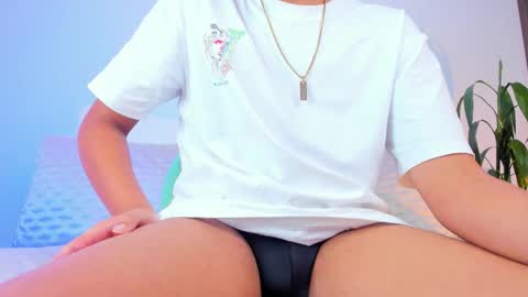     online show from February 3, 6:40 am