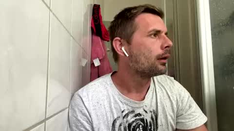 chamomile online show from August 2, 2:48 pm