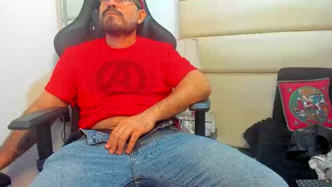 sebastian   muscleman  daddy   the better  latin  lover   online show from December 4, 4:14 pm