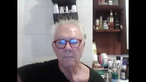 Snapshot of schizzodoro chatting on October 14, 3:35 am schizzodoro online show from October 14, 3:35 am