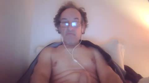 scotchwhieskie online show from November 23, 12:32 am