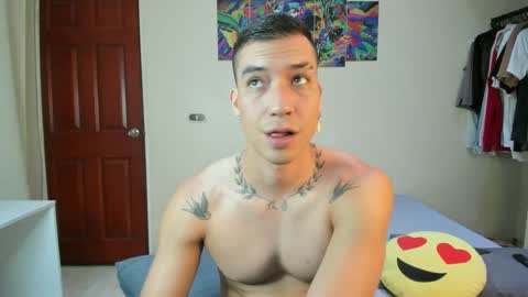 Snapshot of scotrisse chatting on December 28, 10:02 pm Daniel martinez - Independent model online show from December 28, 10:02 pm