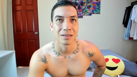 Snapshot of scotrisse chatting on January 14, 6:17 pm Daniel martinez - Independent model online show from January 14, 6:17 pm