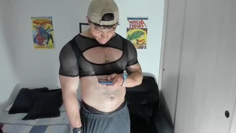 Snapshot of scott__miller chatting on October 10, 5:23 am scott__miller online show from October 10, 5:23 am