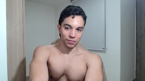 Twitter Scott brasher1 Instagram Camiloestuardo2 online show from January 30, 1:55 am