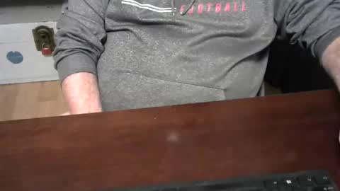 scottmaine25 online show from November 7, 4:21 pm