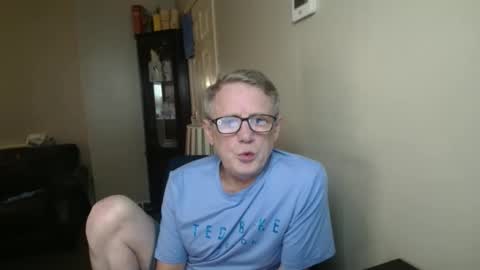 James online show from November 1, 4:44 pm