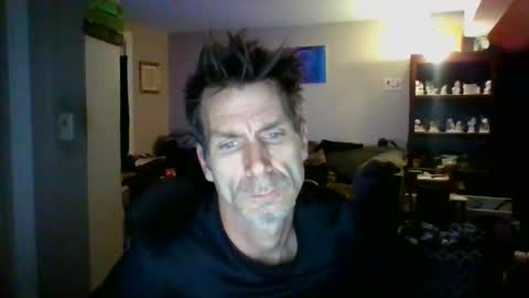 GettOffMyLawn online show from April 20, 1:52 am