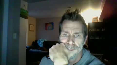 GettOffMyLawn online show from January 16, 1:25 pm