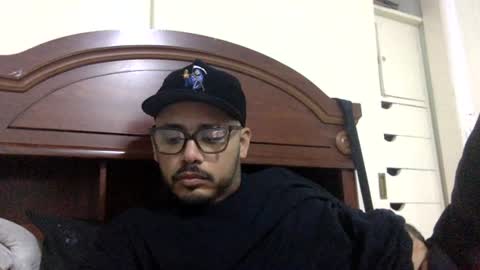 scrwedup_jux online show from June 21, 5:13 am