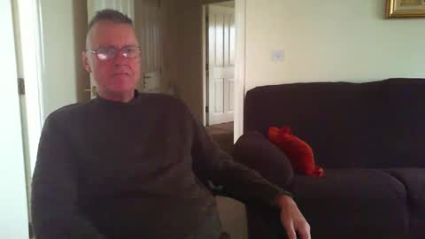 Snapshot of seakrait chatting on January 6, 9:41 am seakrait online show from January 6, 9:41 am