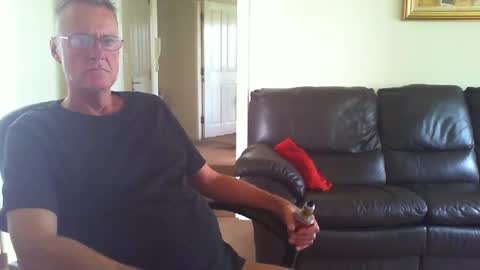 seakrait online show from April 10, 9:49 am