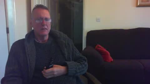 Snapshot of seakrait chatting on January 3, 8:43 am seakrait online show from January 3, 8:43 am