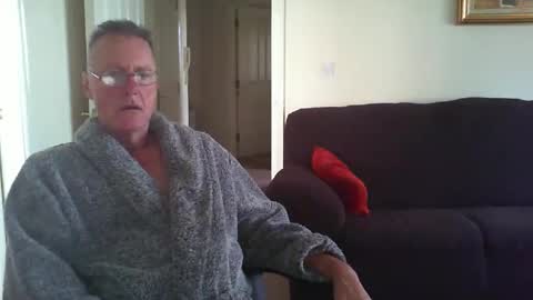 Snapshot of seakrait chatting on December 22, 9:55 am seakrait online show from December 22, 9:55 am