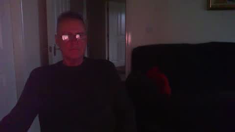 Snapshot of seakrait chatting on December 10, 3:22 pm seakrait online show from December 10, 3:22 pm